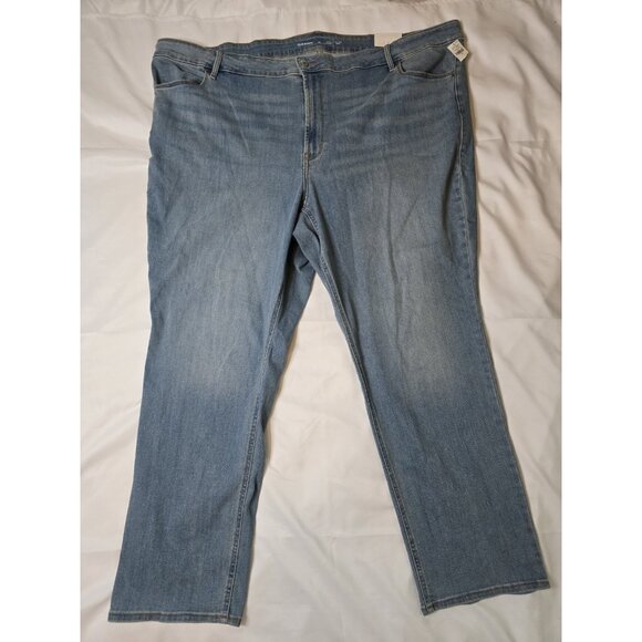 Old Navy women’s Light Wash High Rise Straight Jeans- Size 28- Plus Size- NWT - Picture 3 of 9